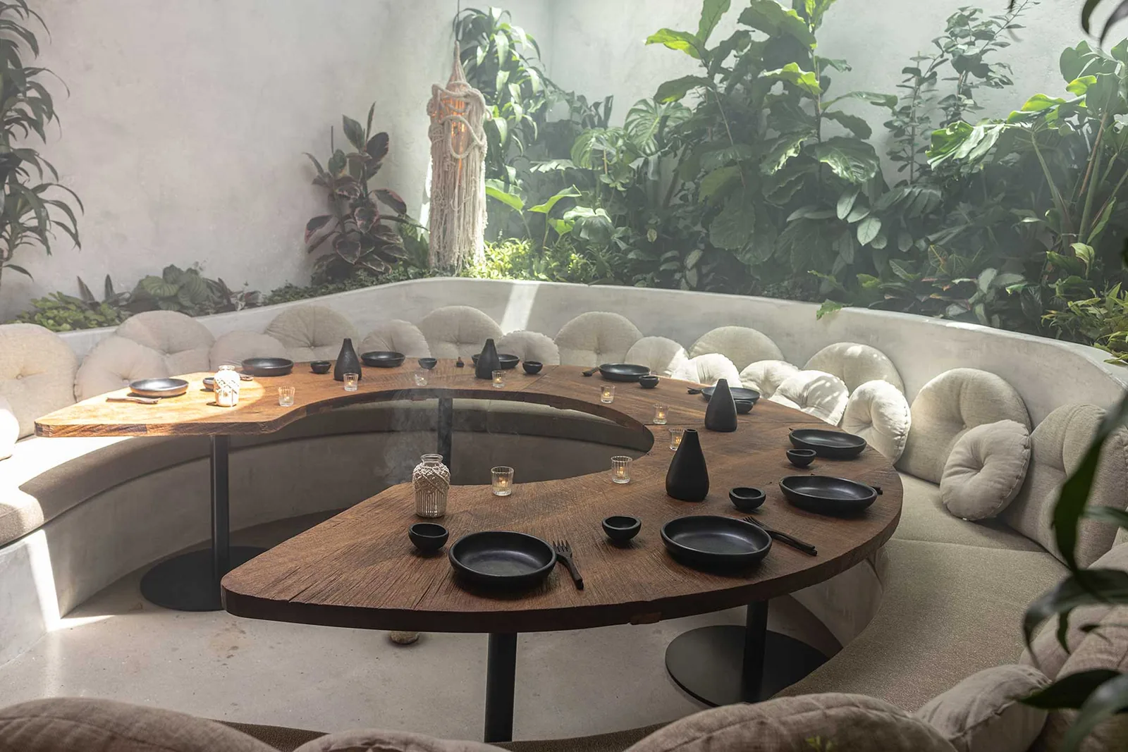 Meteora - private dining room