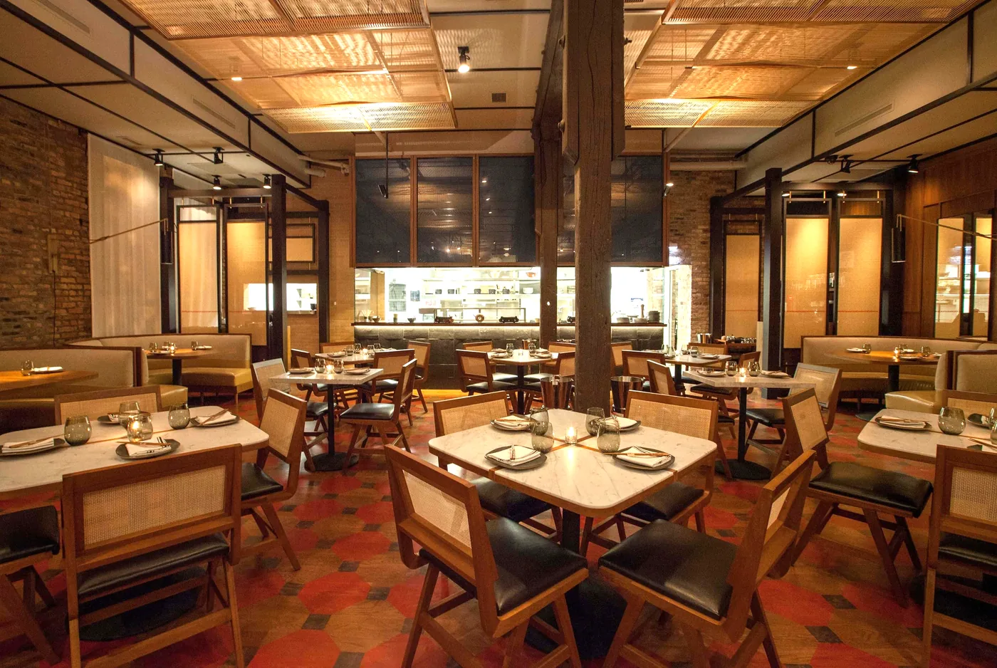 Momotaro - diningroominterior 2