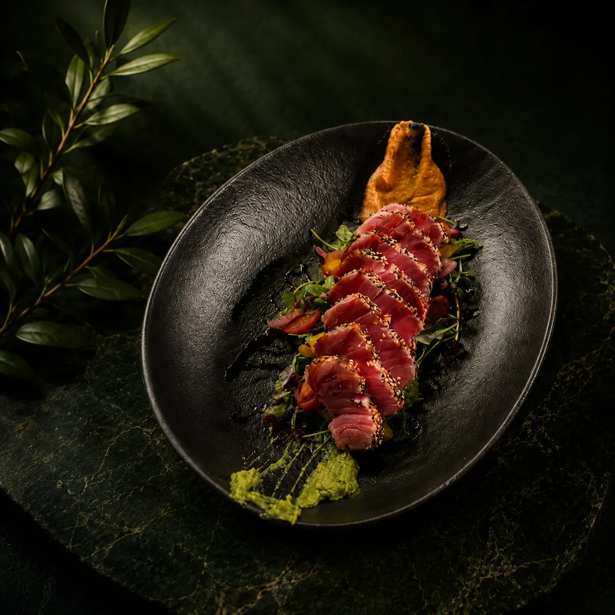 Monarca - tuna tataki