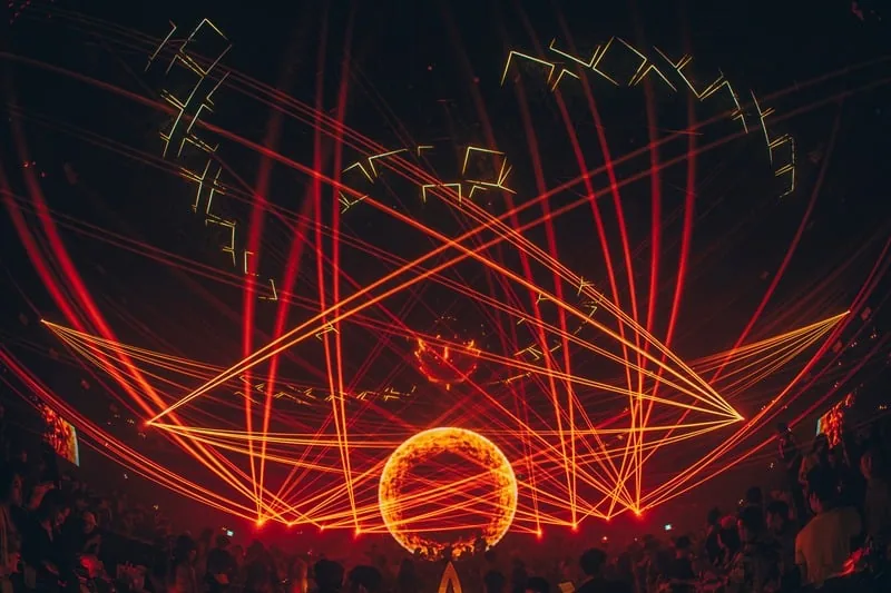 Muin - laser show dancefloor