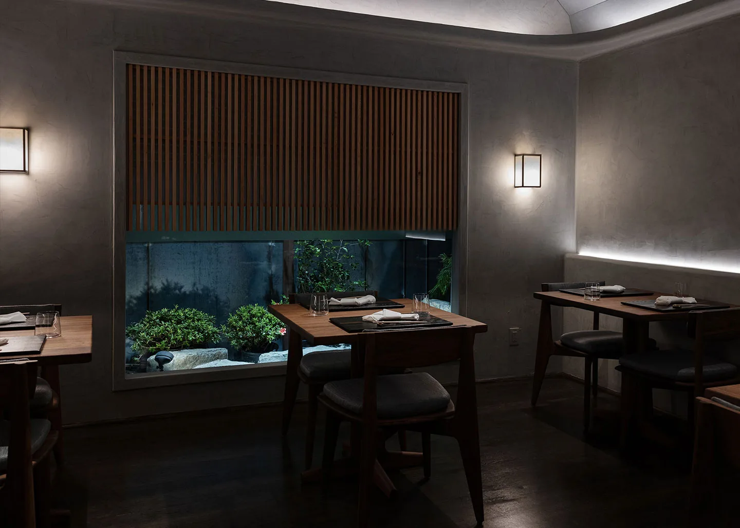 n/naka - dining room window