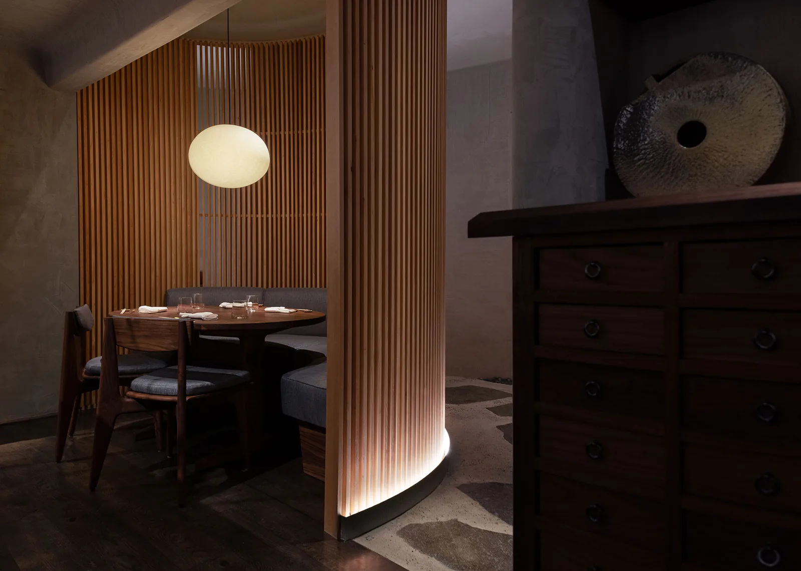 n/naka - dining room detail