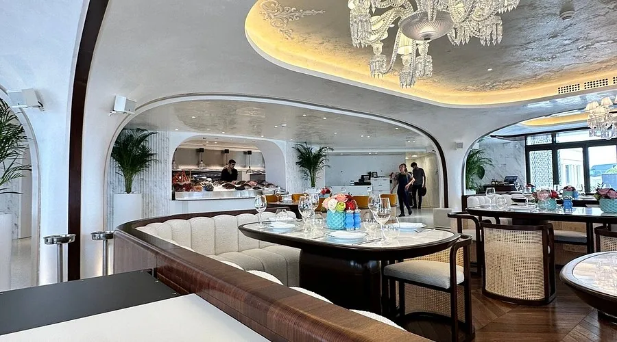 Nammos - restaurant
