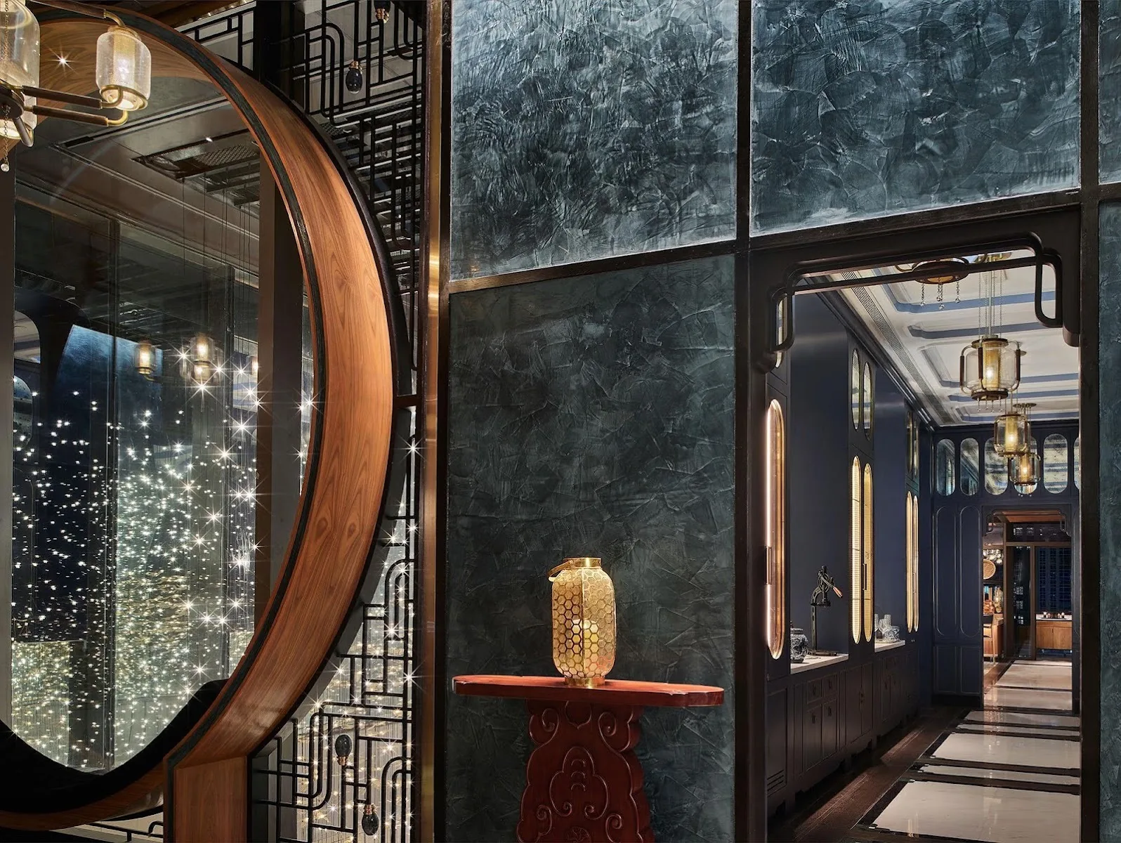 Nan Bei - decorative circular lattice window with lantern interior detail