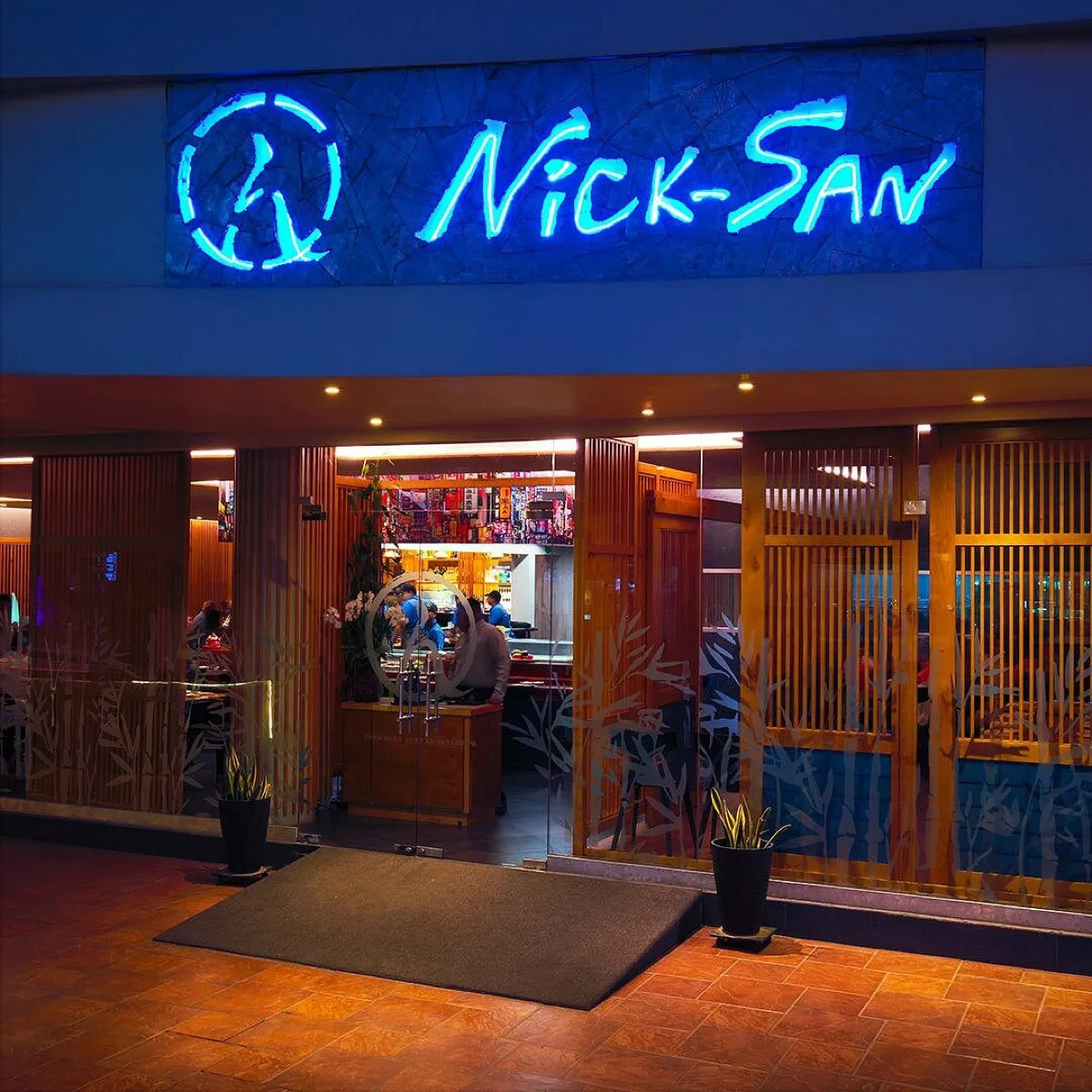 Nicksan by the Cabo marina