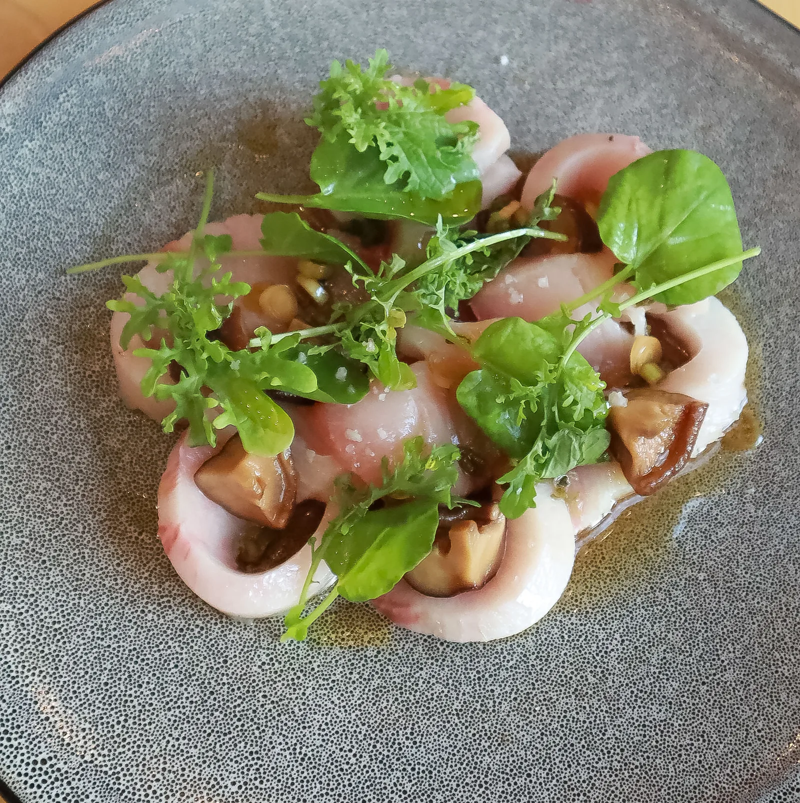 Nine-Ten - hamachi sashimi