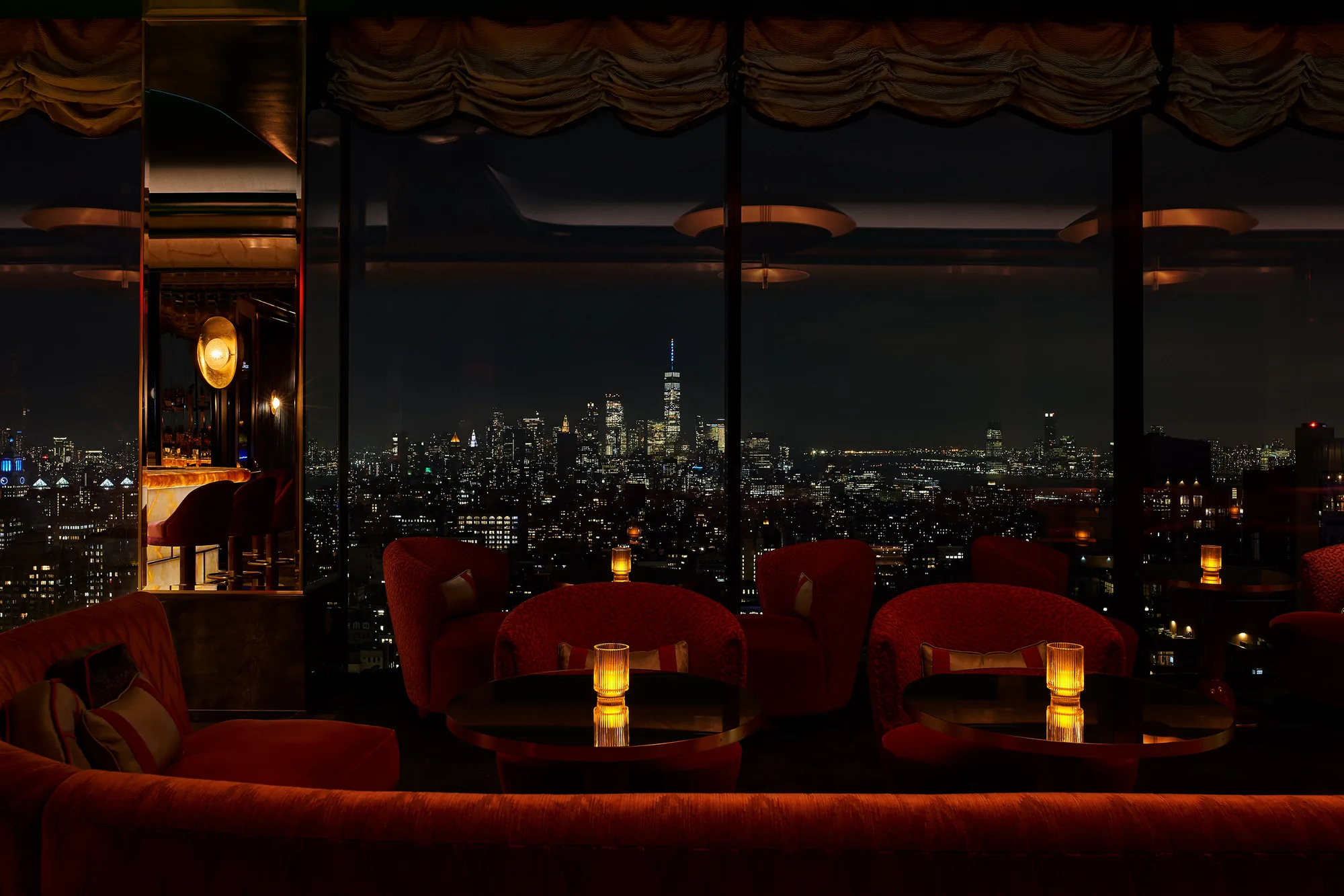 Nubeluz - rooftop bar in New York