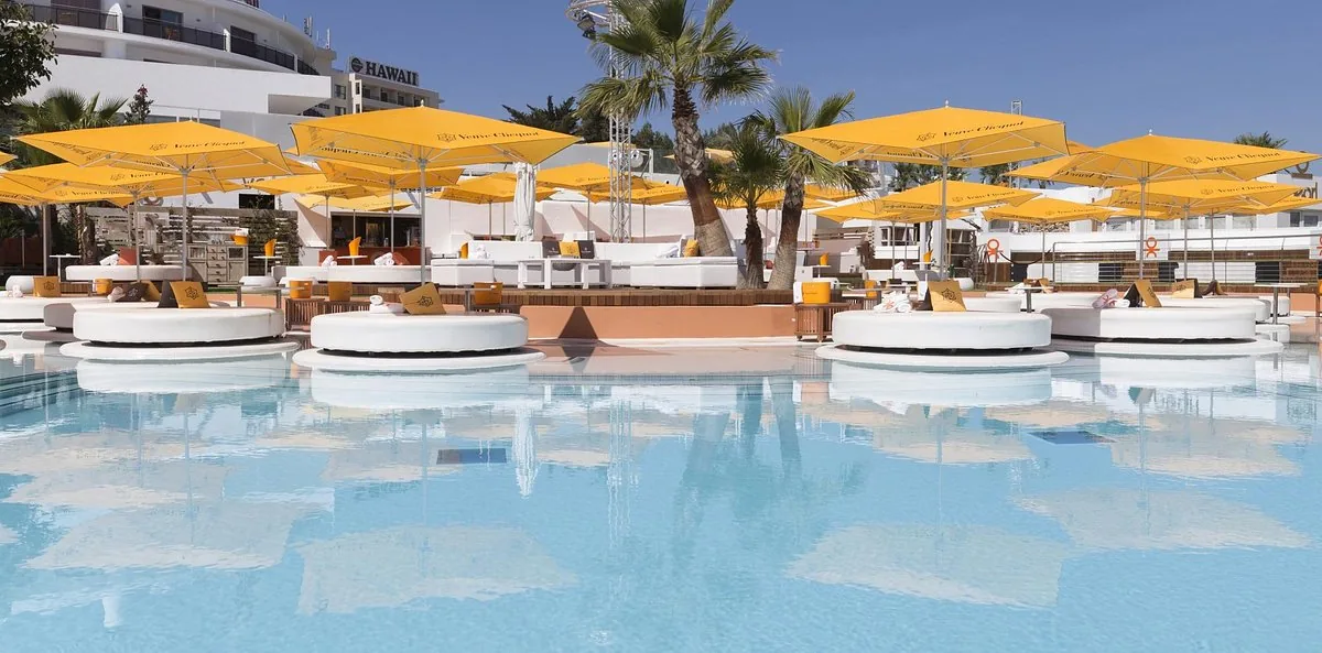 O Beach - club 2