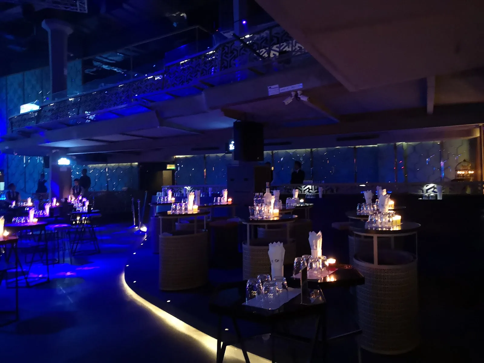 Onyx - add multi level main room blue lit cocktail tables