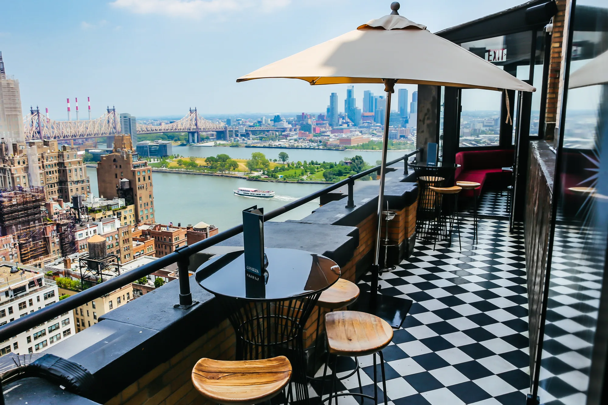 Ophelia - rooftop bar in New York