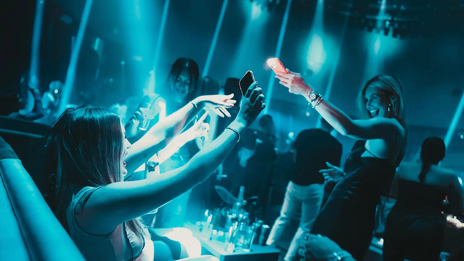 ORA - nightclub