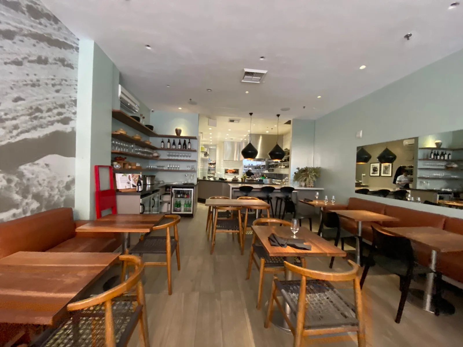 Orsa & Winston - dining room