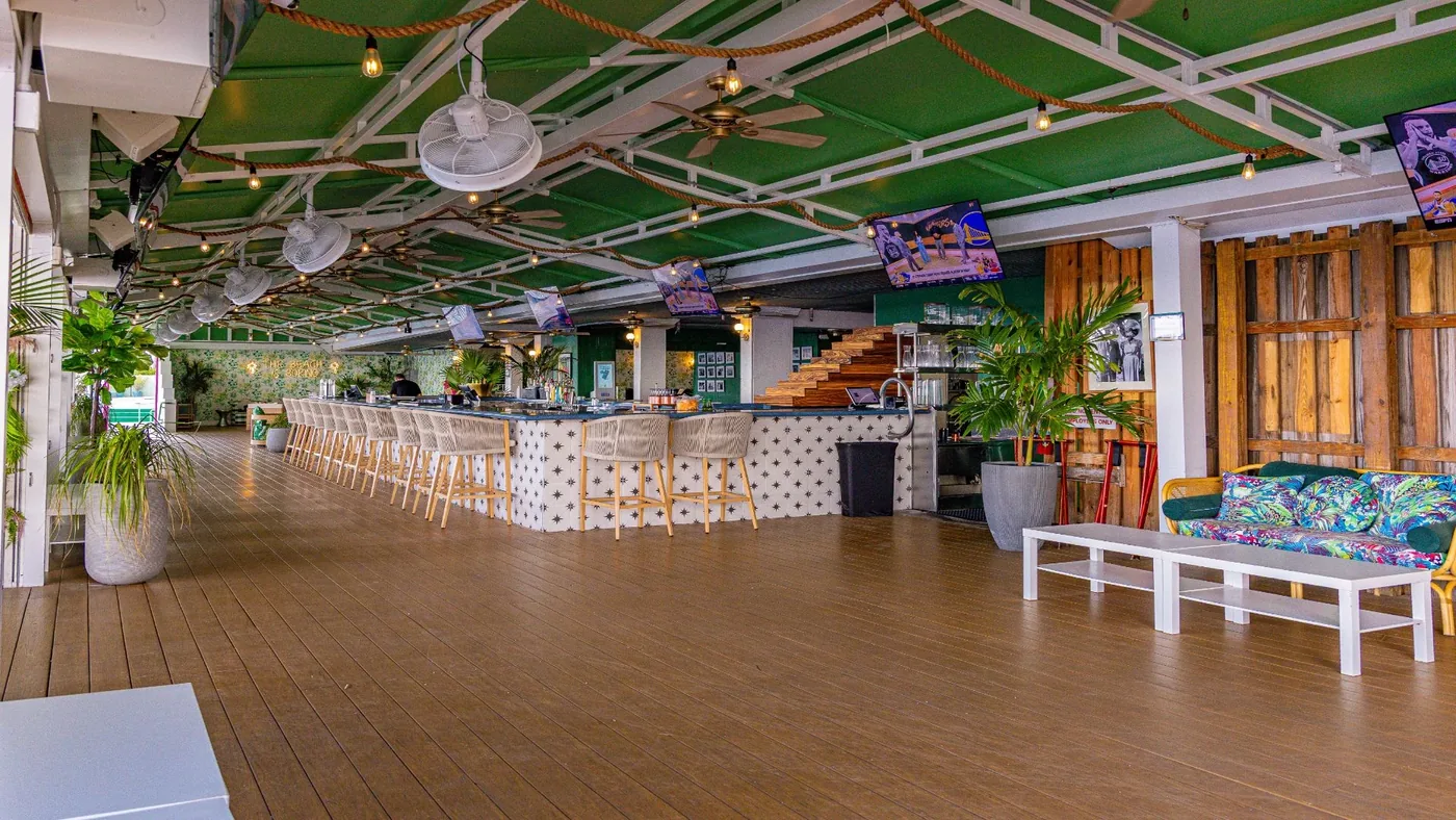 Palm Tree Club - tiki bar deck