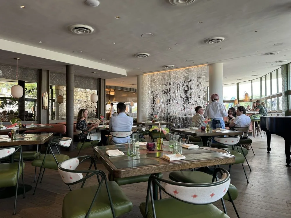 Paradisaea - dining room windows