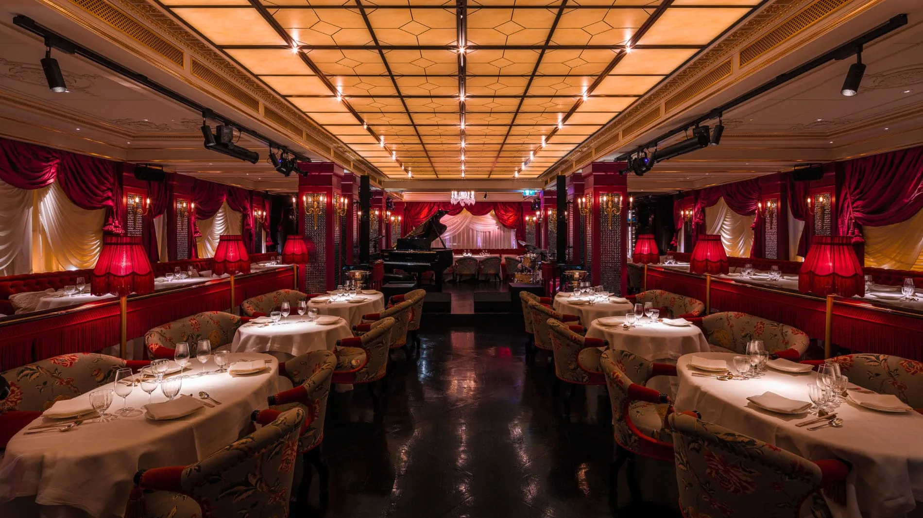 Park Chinois - restaurant in London
