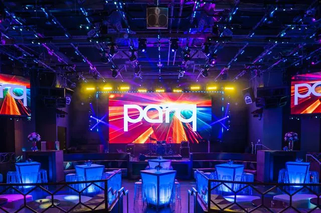 Parq - lounge 3