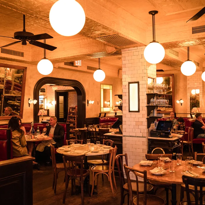 Pastis - dining room