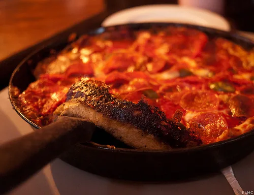 Pequod's Pizza - pizza restaurant 3