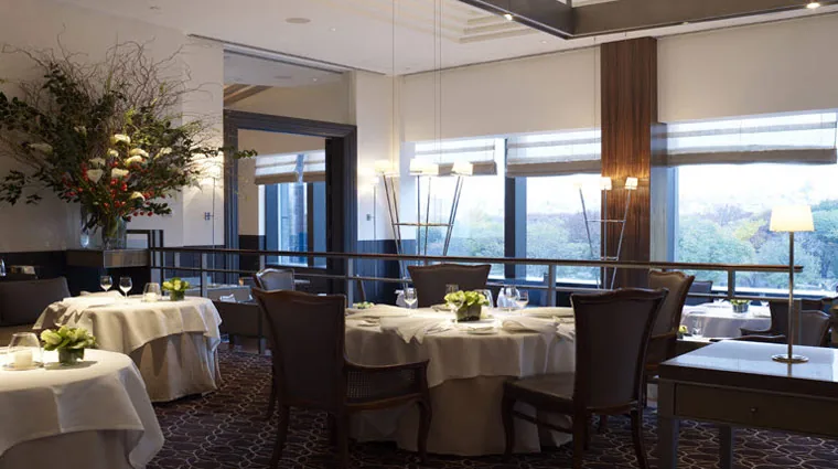Per Se - dining room detail