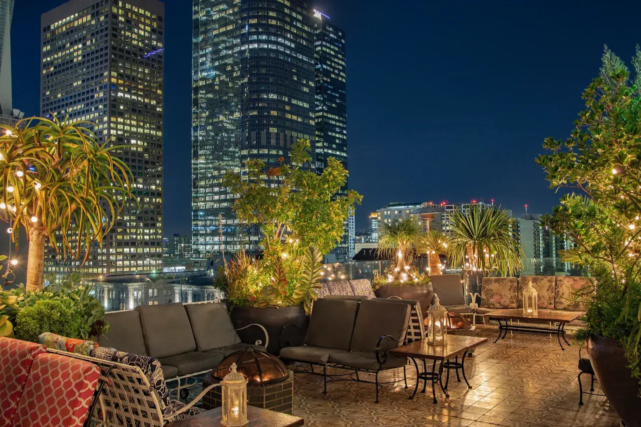 Perch - rooftop bar