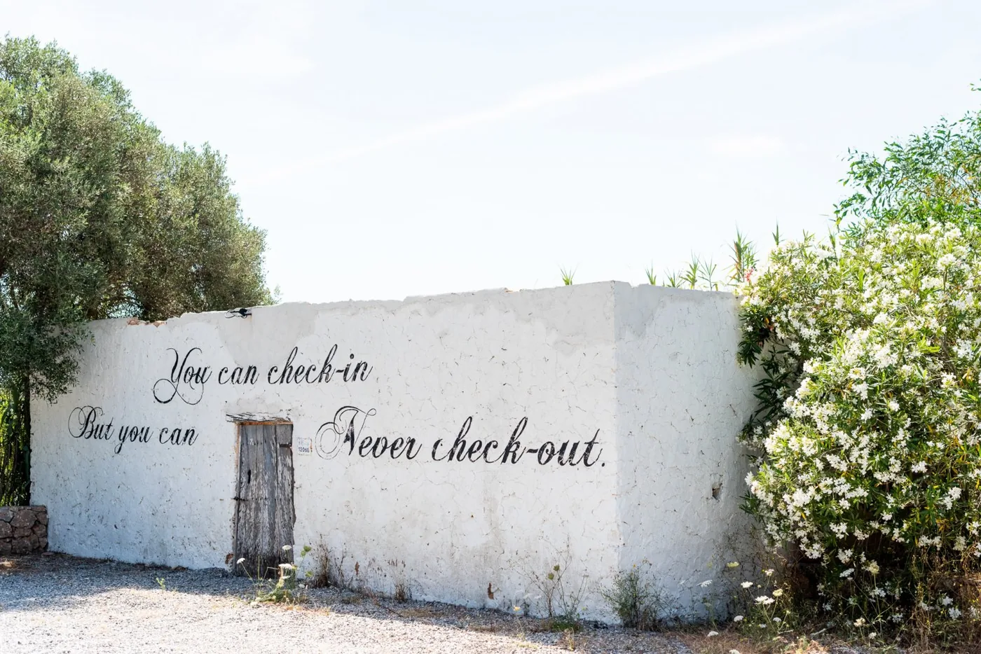 Pikes Ibiza - checkin mural