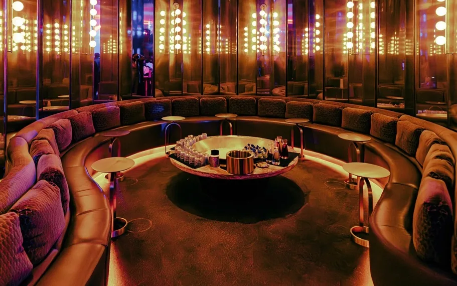 Pinky Ring at Bellagio - night club 5