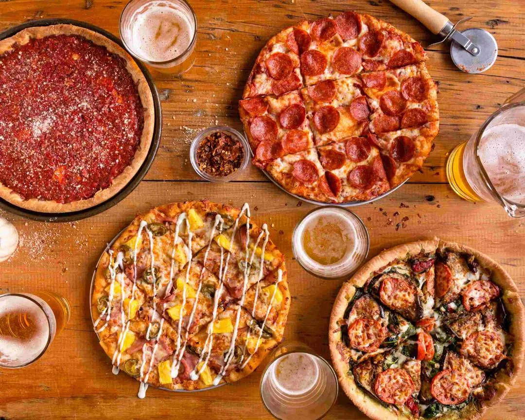 Pizzeria Uno - deep dish overhead