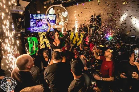 Pretty Please - night club 5