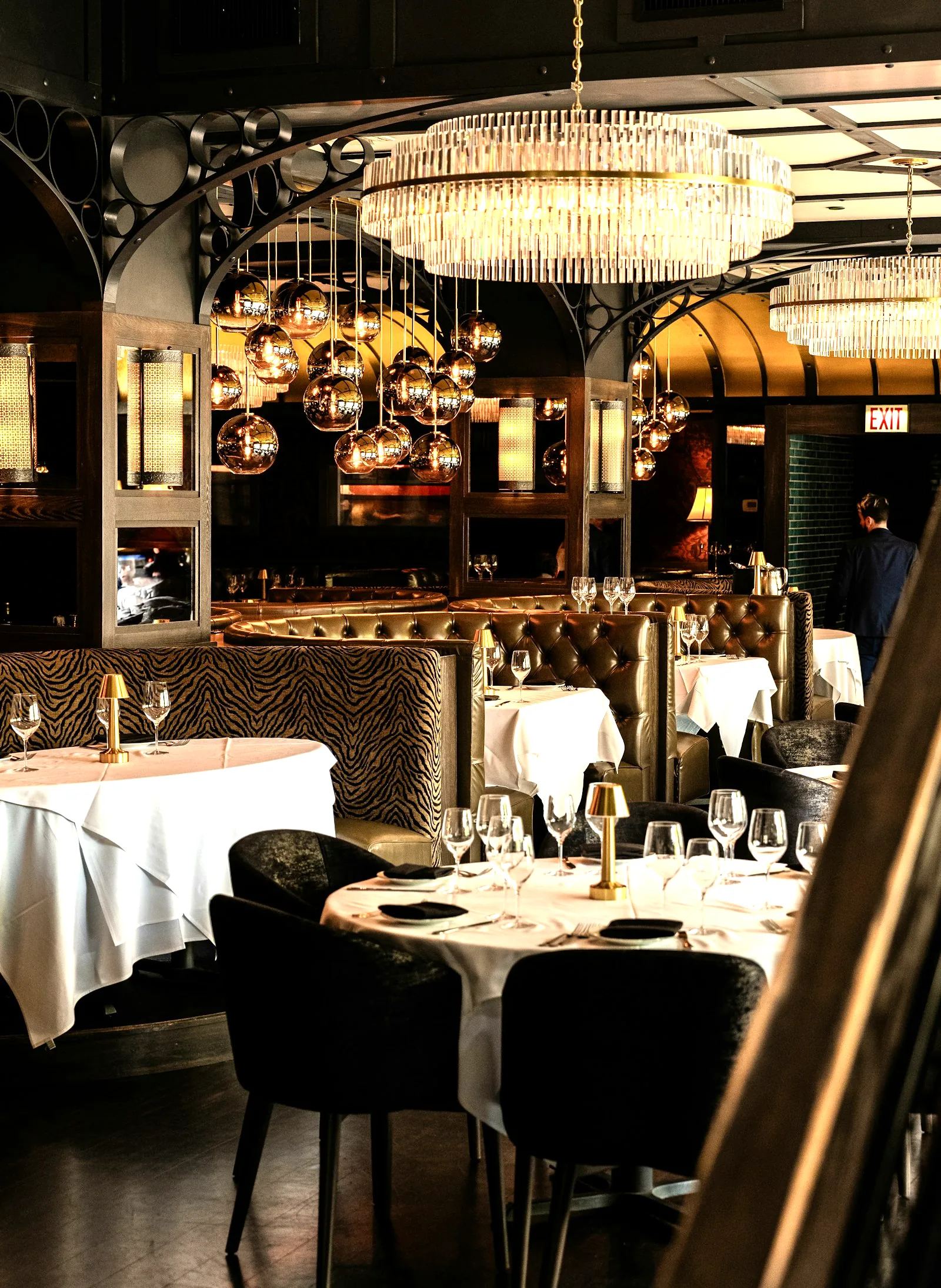 Prime & Provisions - restaurant in Chicago