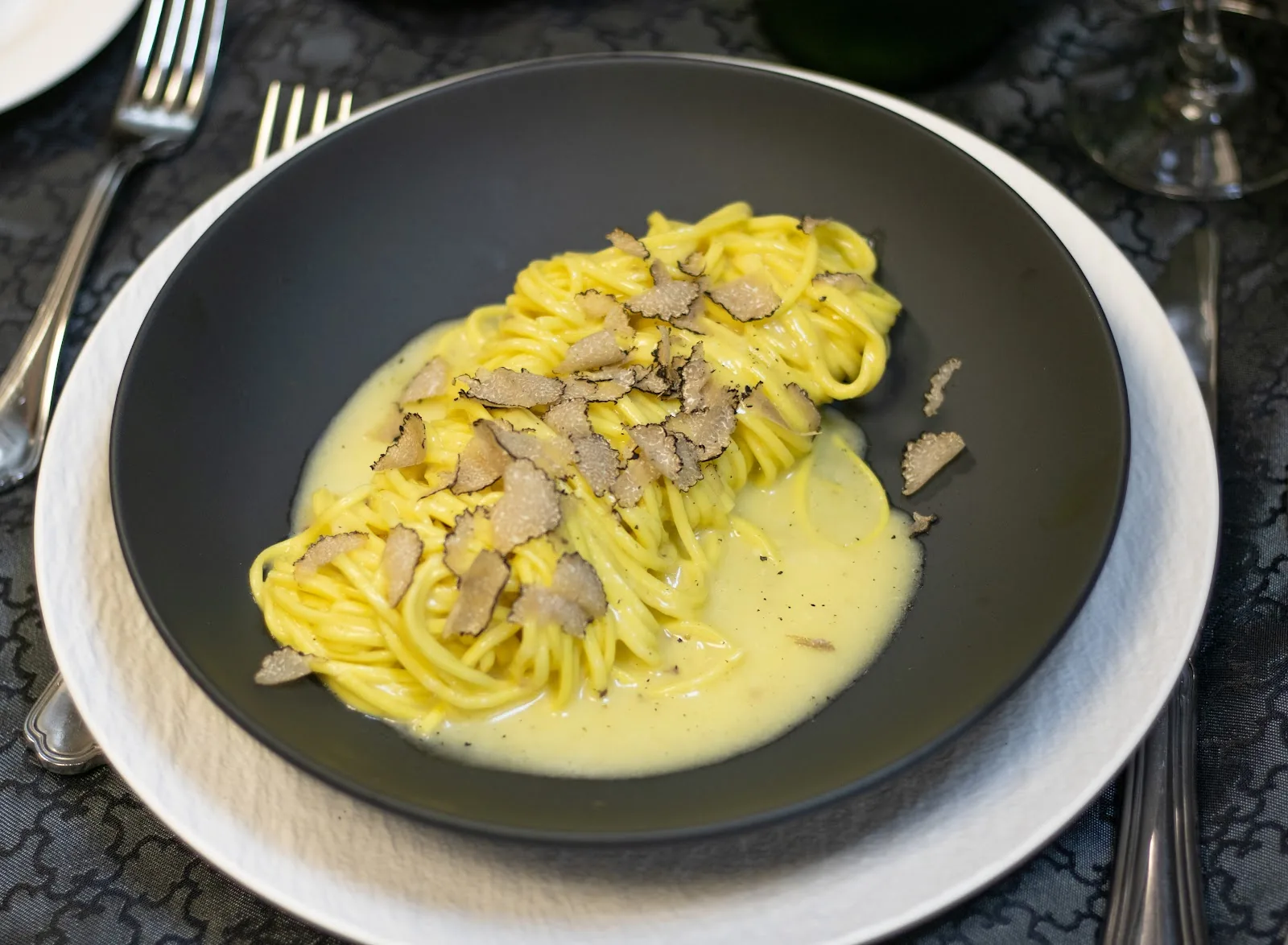 Quattro Gastronomia Italiana - tagliolini with shaved truffle