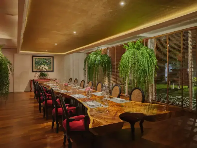 R-Haan - vip epoxy river table