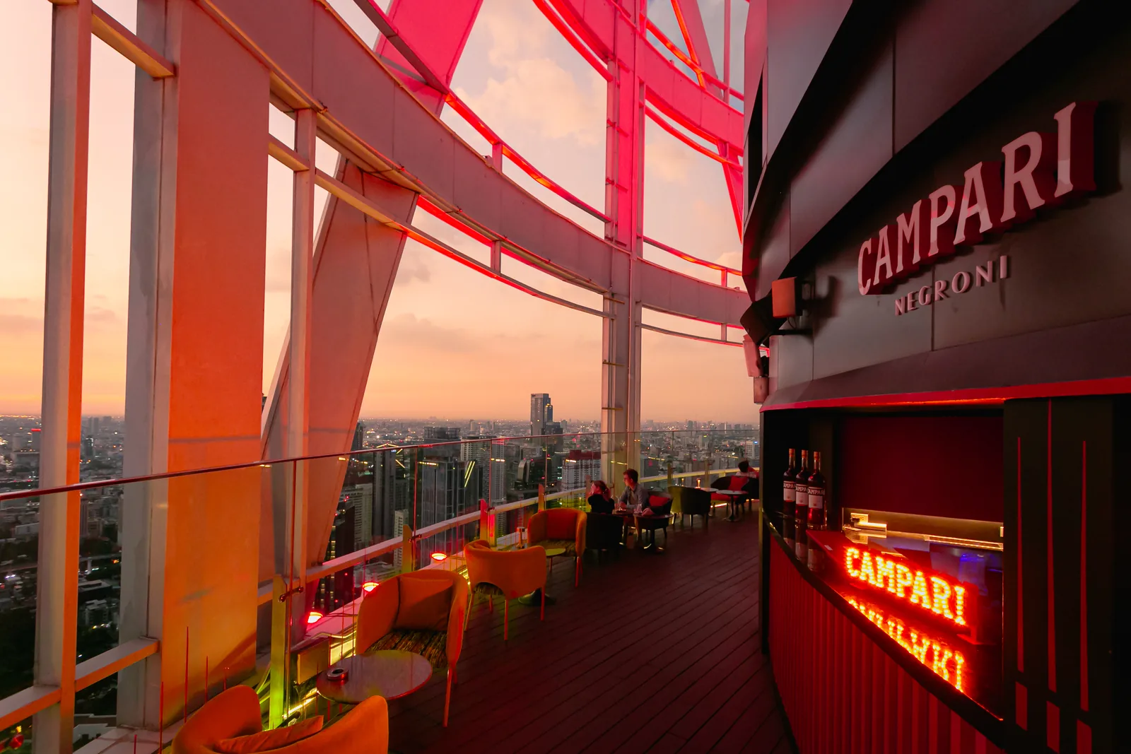 Red Sky (+ CRU Champagne Bar) - red sky bar interior sunset