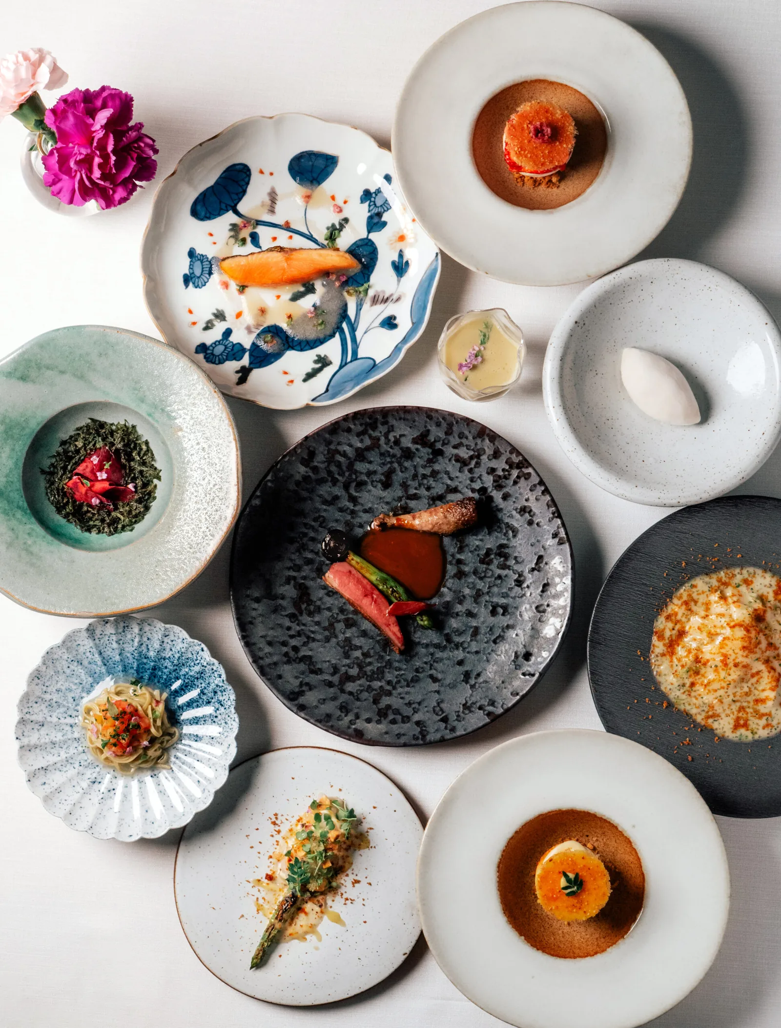Resonance - tasting dishes overhead
