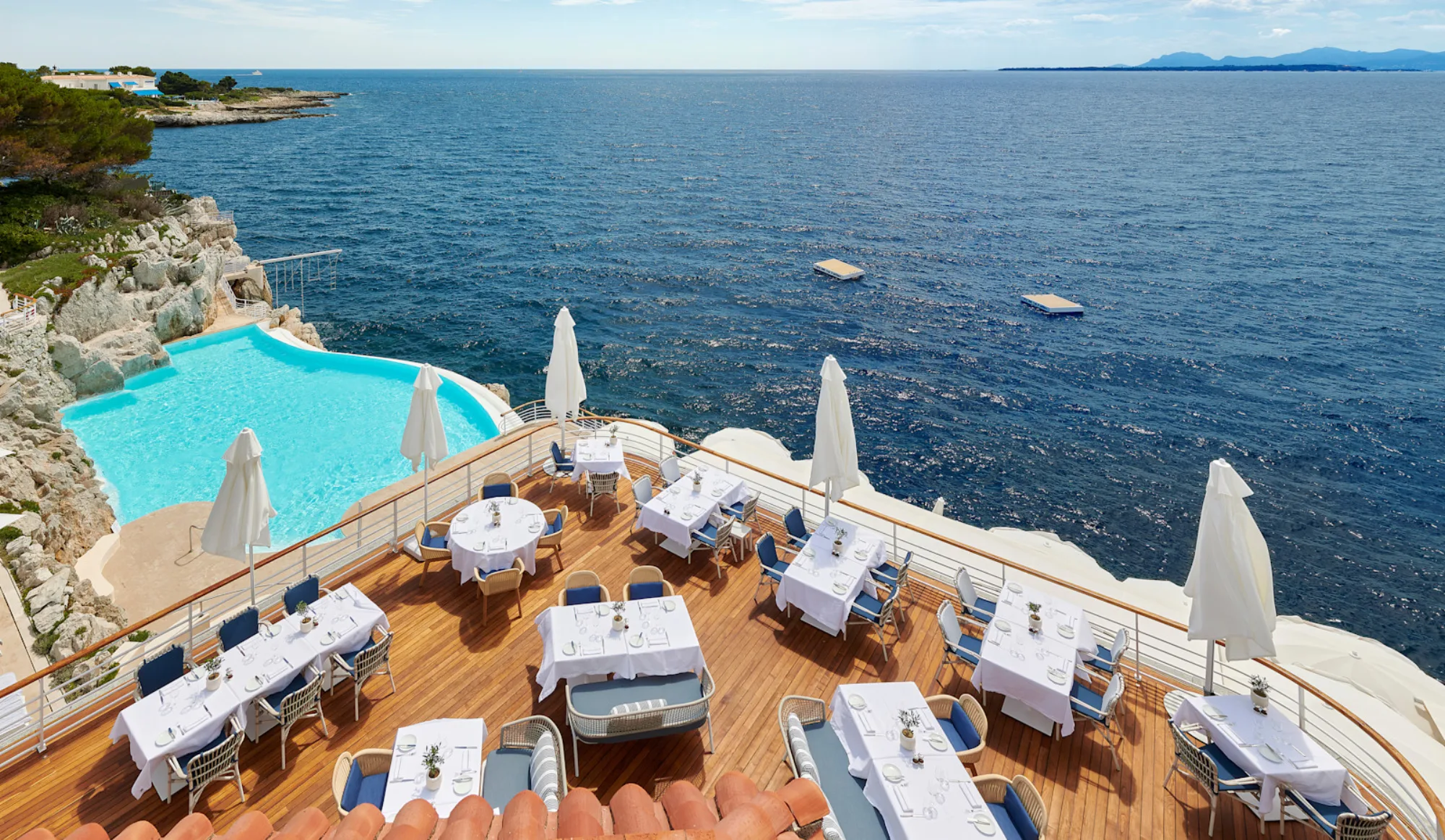 Restaurant Eden-Roc - terrace sea view