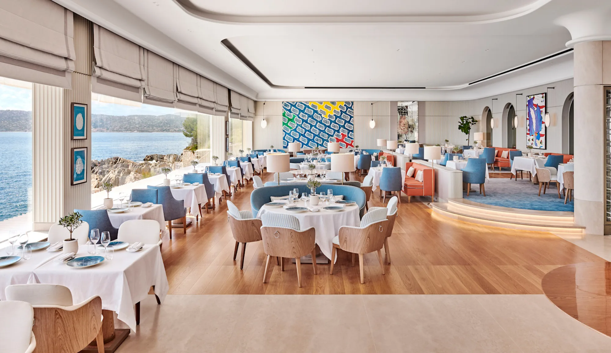 Restaurant Eden-Roc - dining room sea view
