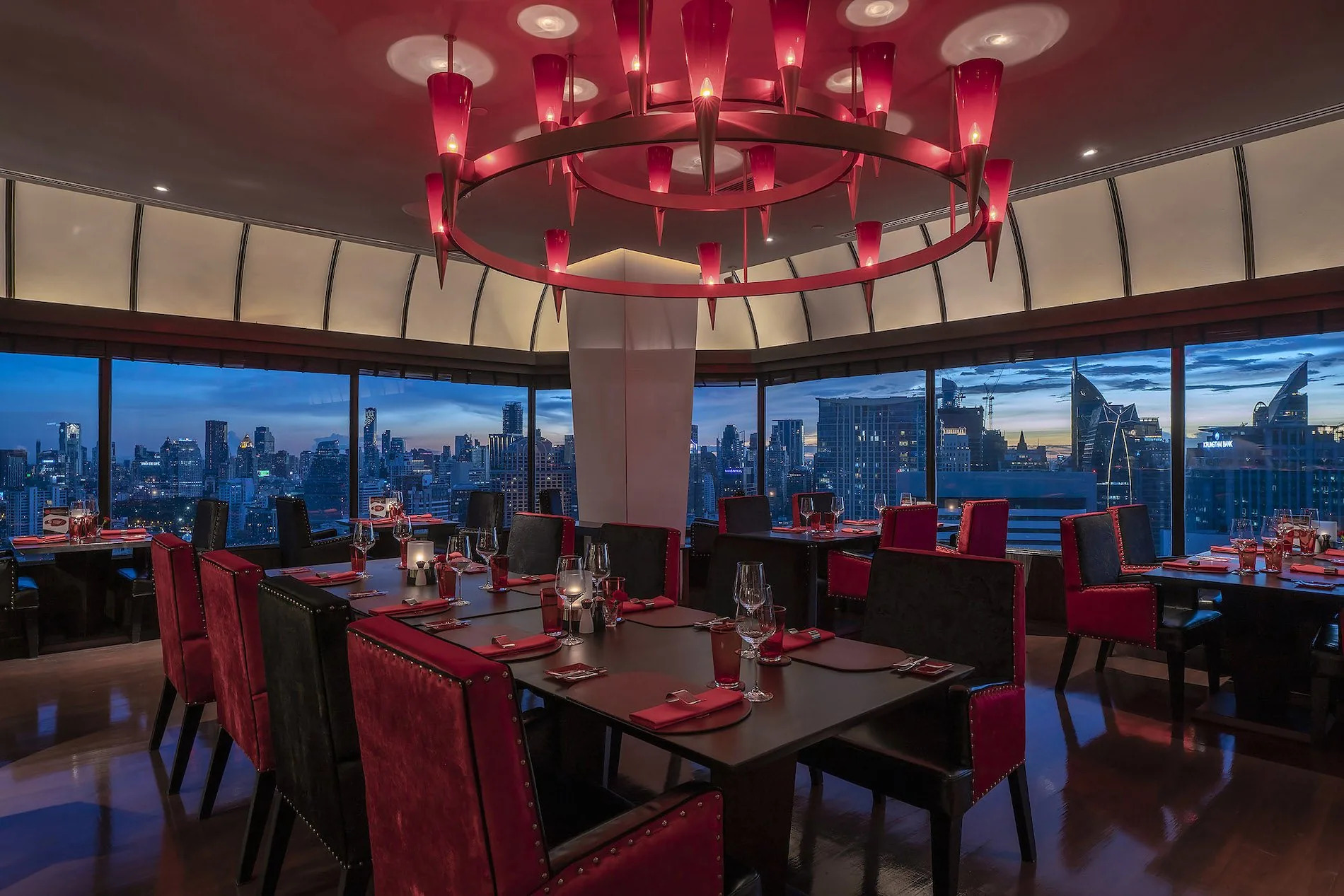 Rib Room & Bar - restaurant in Bangkok