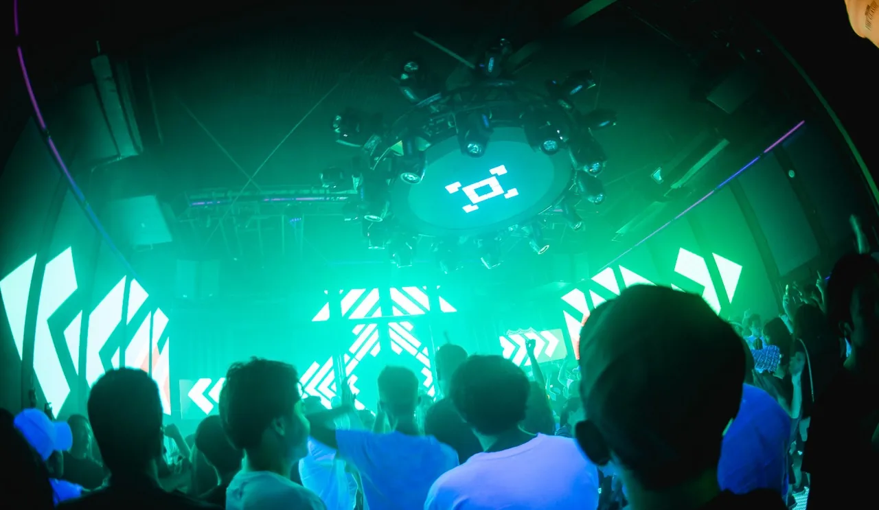 Route 66 - green laser dancefloor