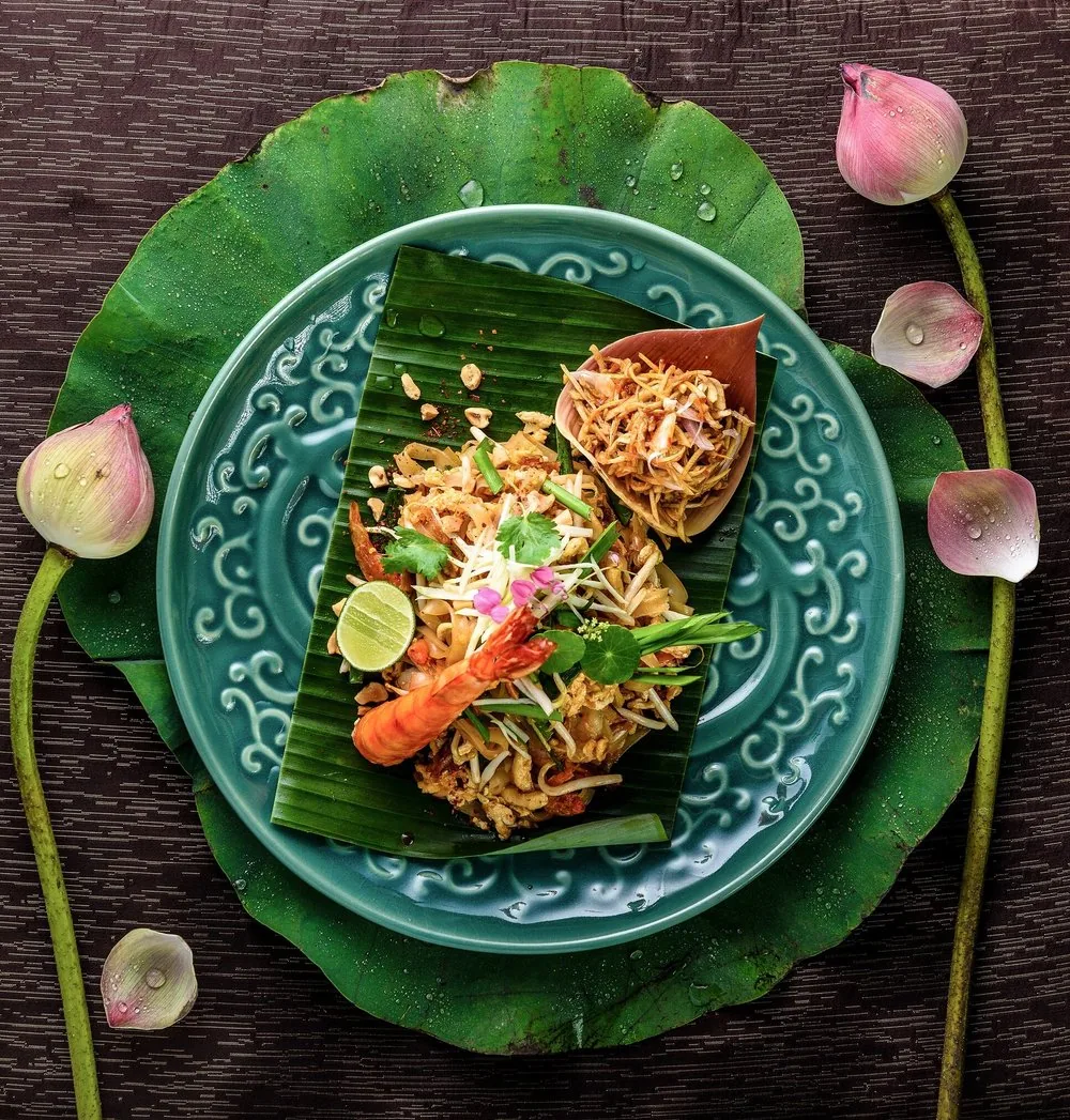 Saffron - pad thai lotus leaf