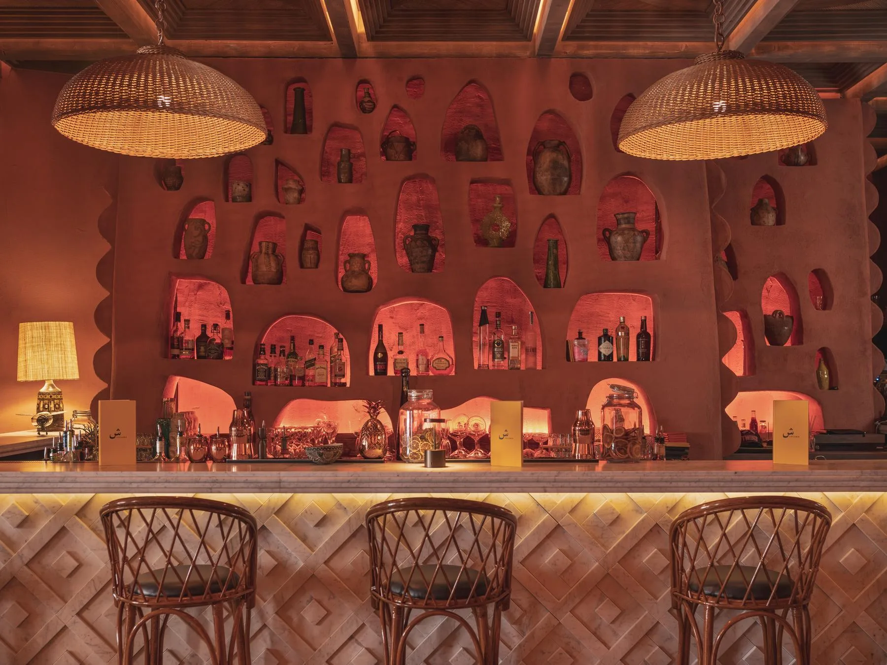 Salama - terracotta bar