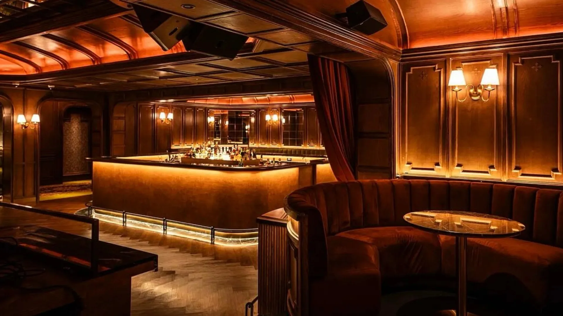 Salone di Vita - nightclub in Bangkok