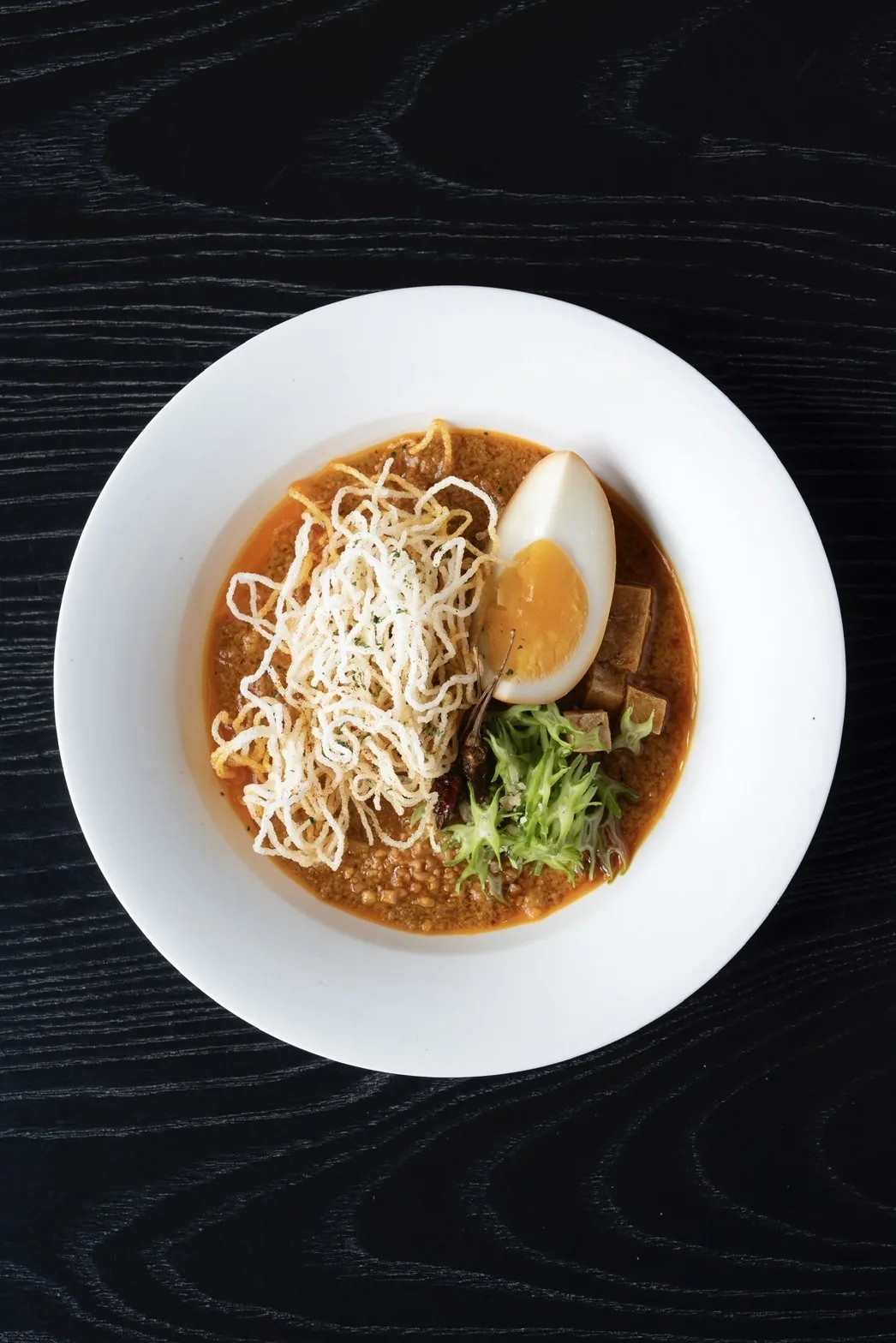 Samrub Samrub Thai - curry noodle soft egg