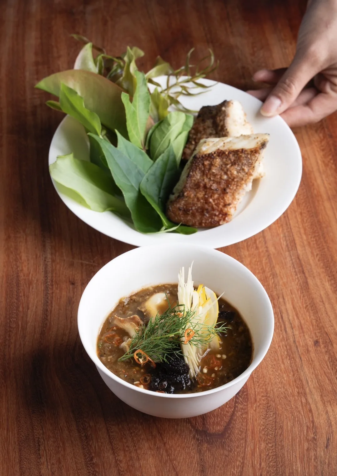 Samrub Samrub Thai - miang betel leaf and curry