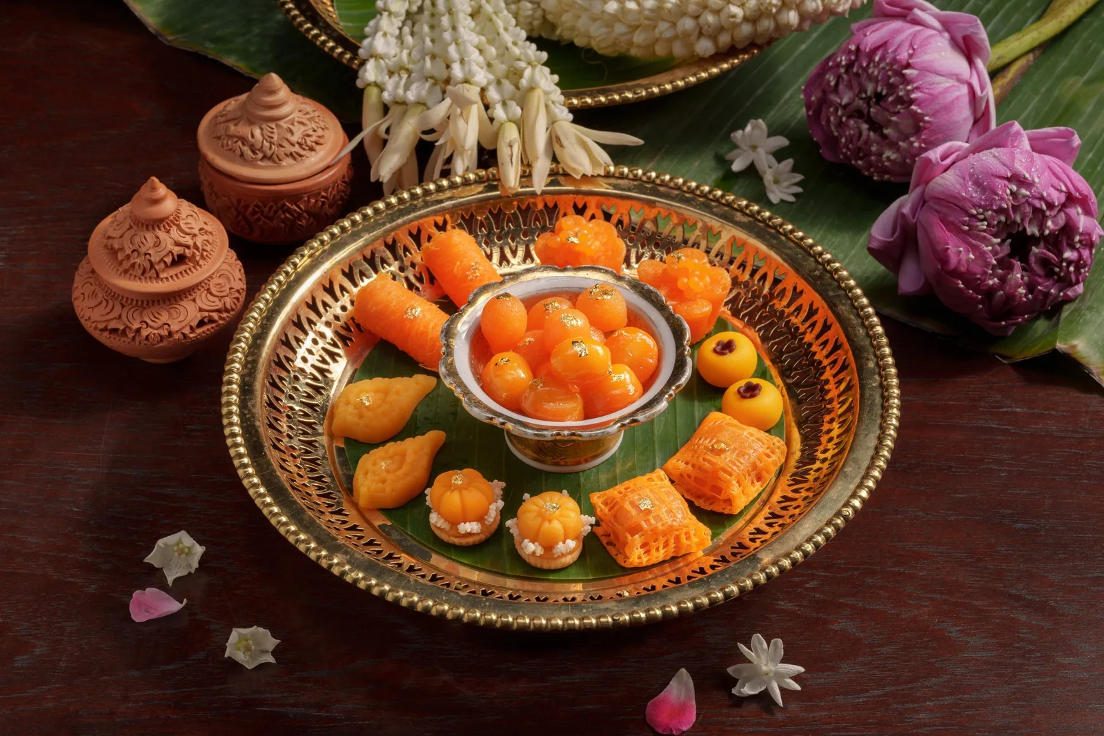 Saneh Jaan - thai desserts brass tray