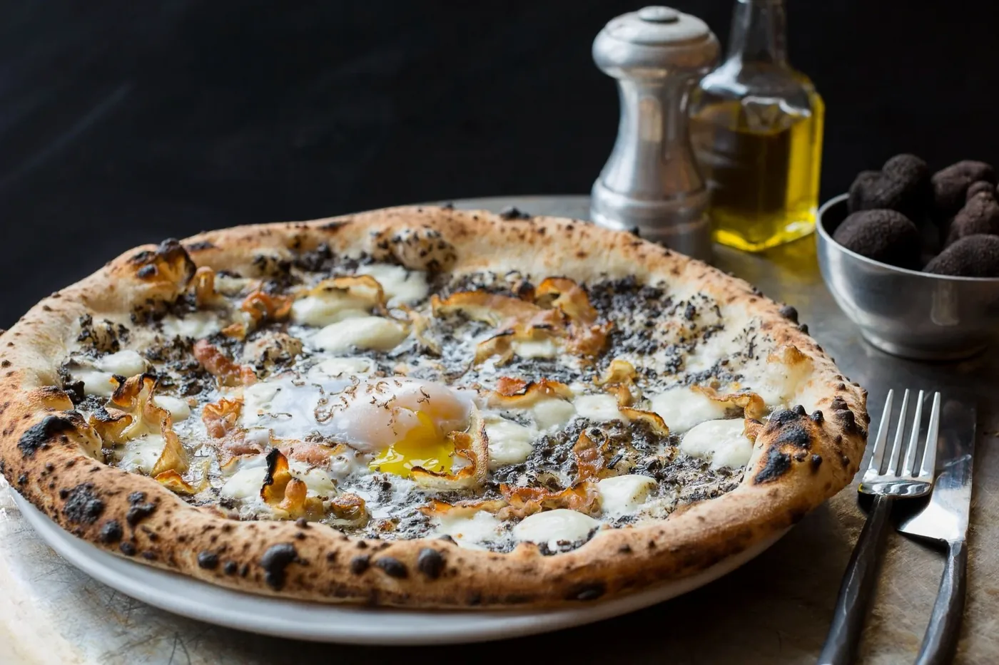 Spacca Napoli Pizzeria - margherita pizza