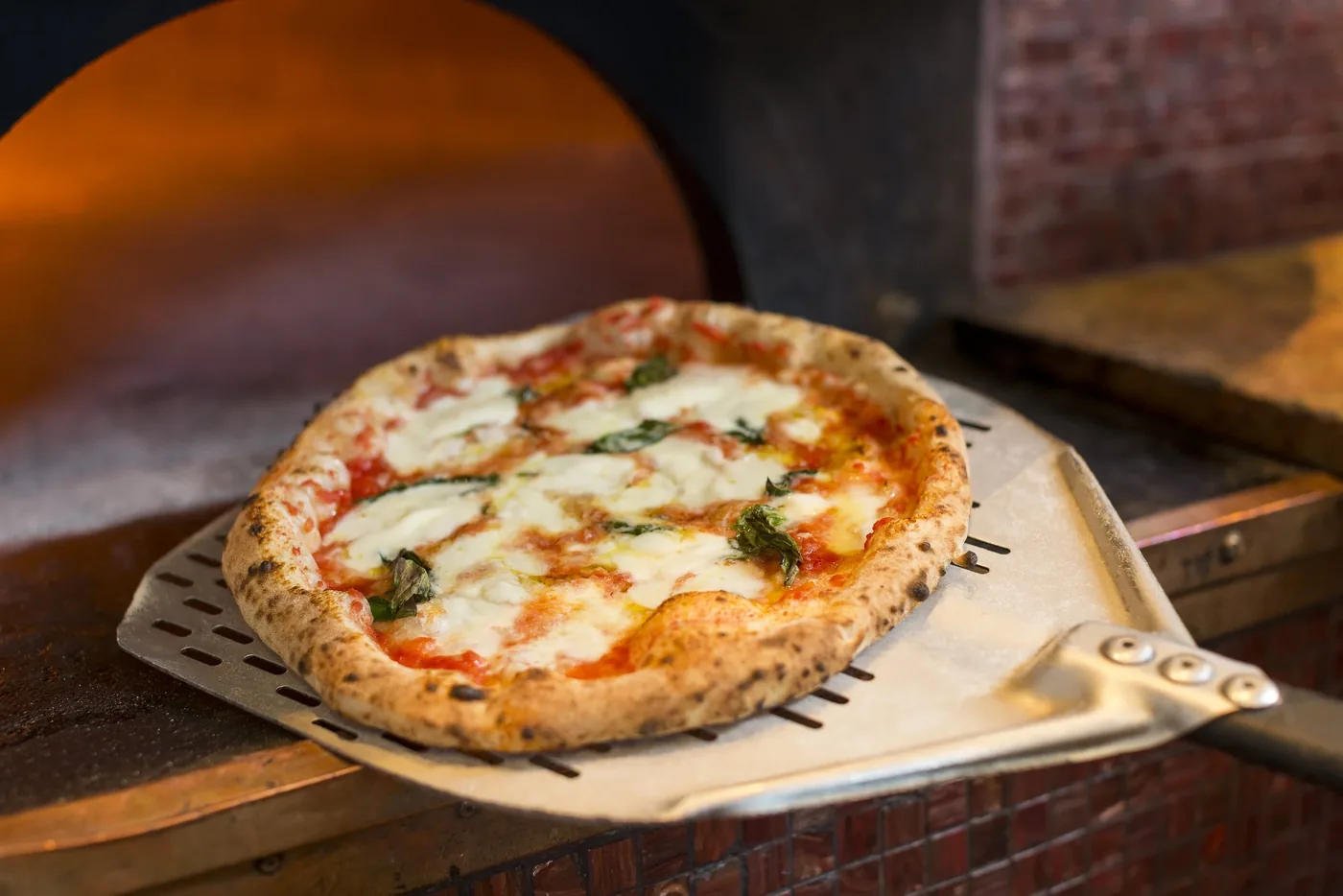 Spacca Napoli Pizzeria - wood fired pizza