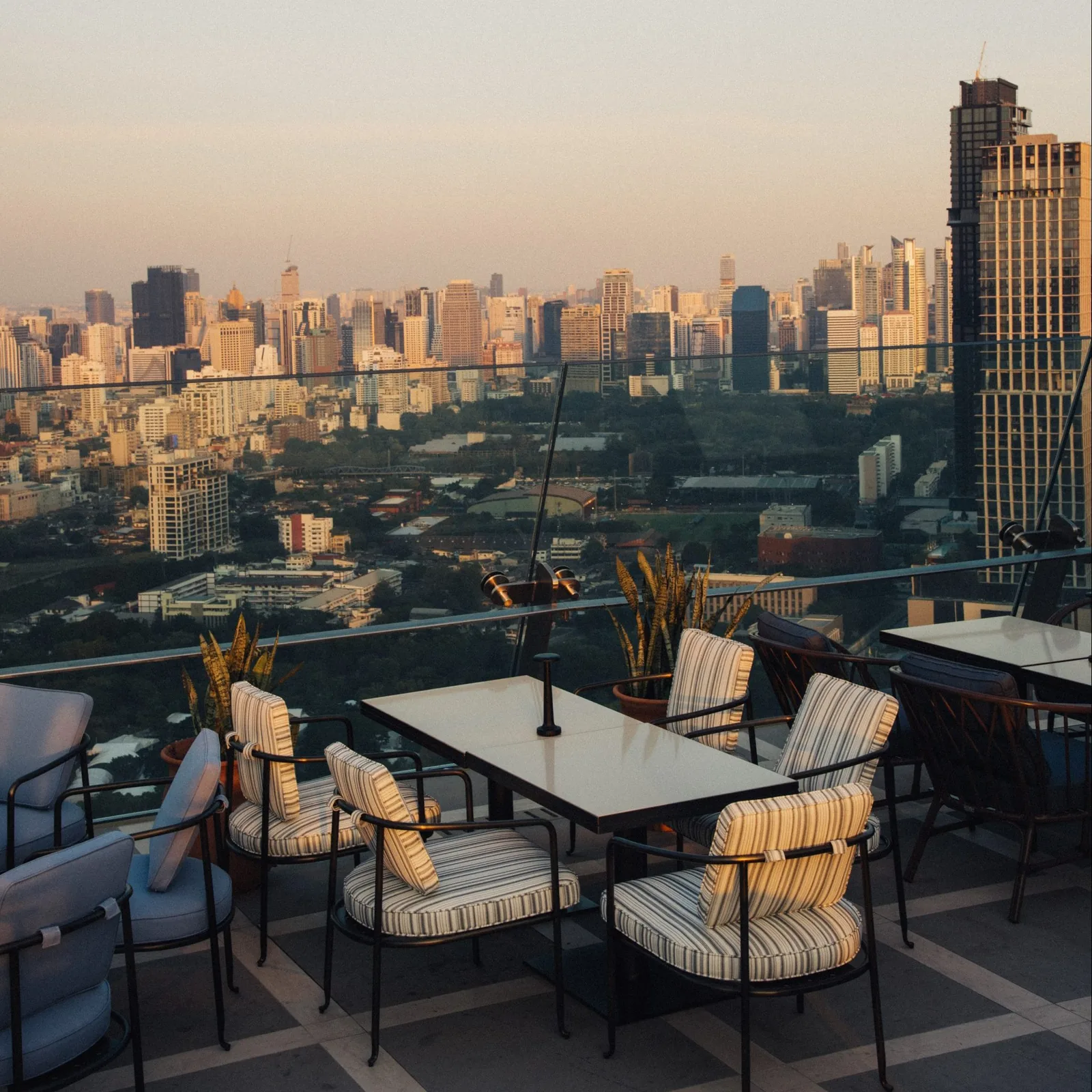 Spire Rooftop Bar - bar interior