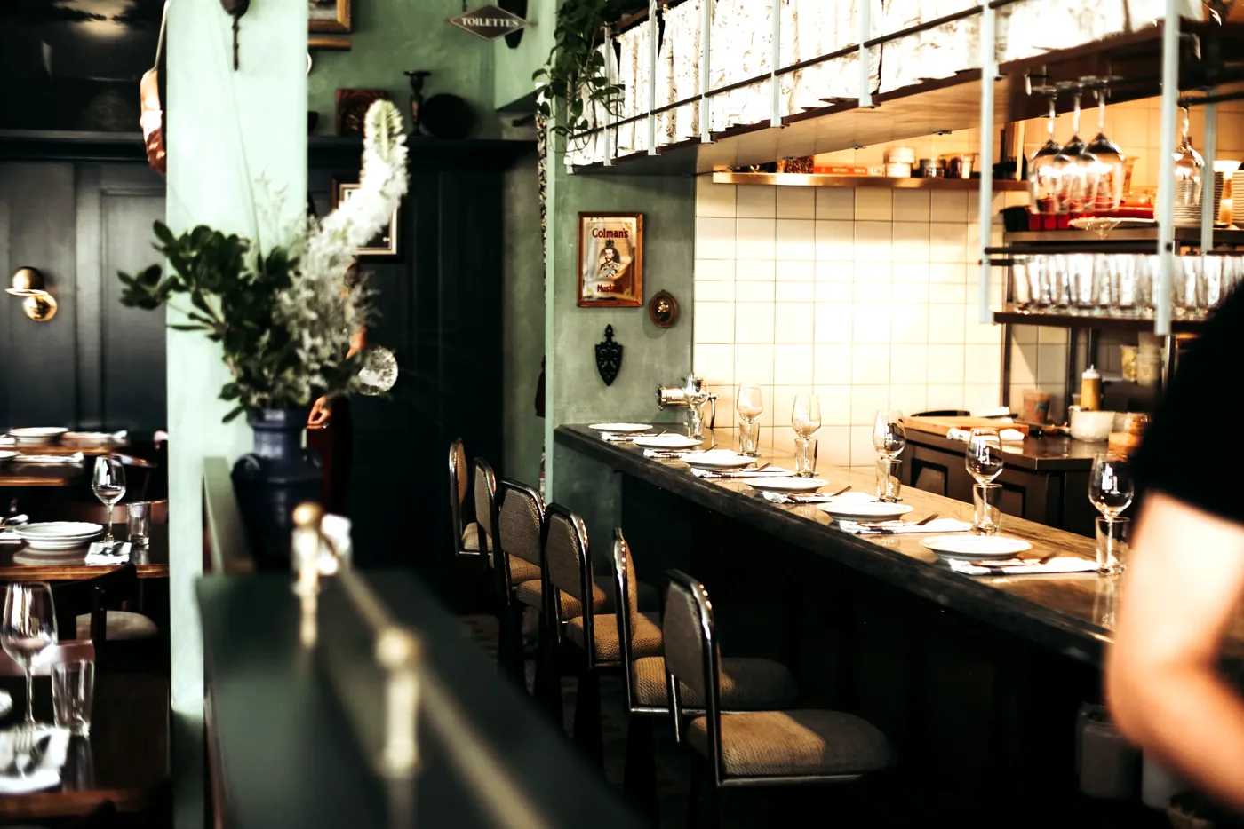 St. Lawrence, restaurants in Vancouver 2