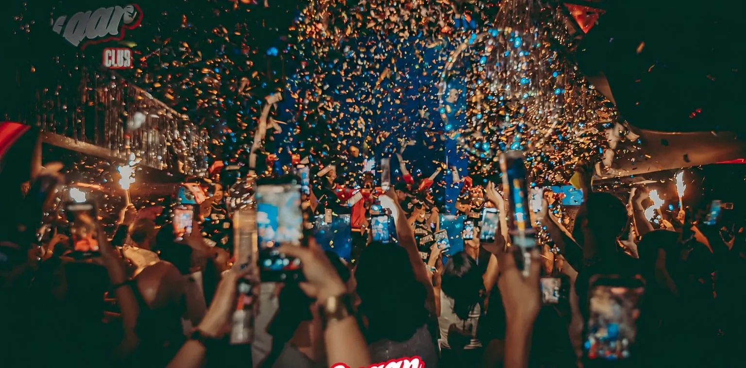 Sugar Club - dancefloor confetti