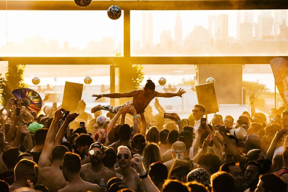 Superior Ingredients - the roof sunday day party