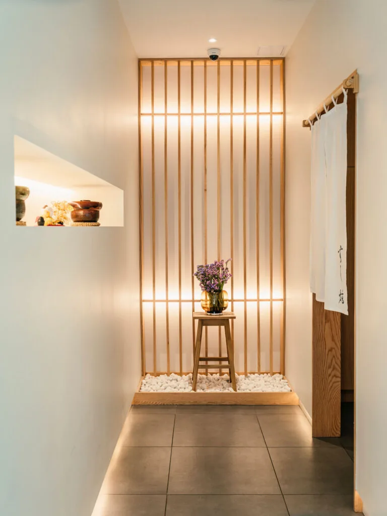 Sushi Hyun - interior 2